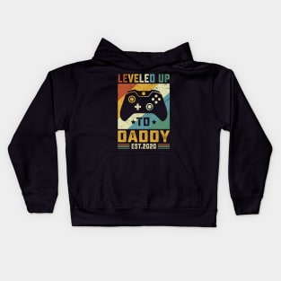 Vintage Leveled Up To Daddy Est.2020 Kids Hoodie